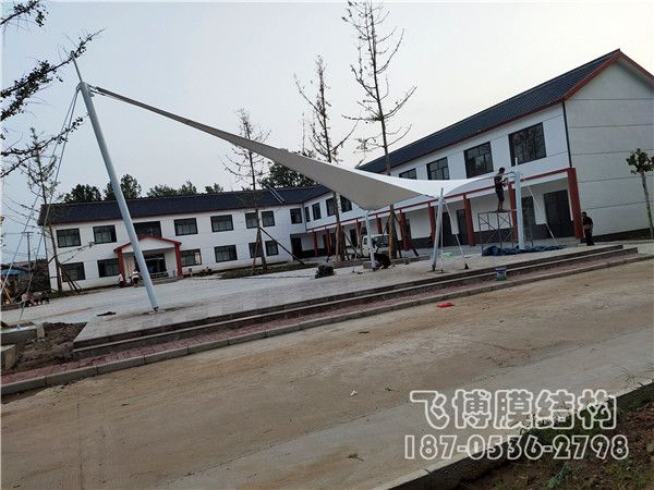 臨沂市張賀城回族村村委膜結(jié)構(gòu)景觀